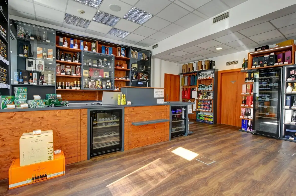 Global Wines & Spirits
